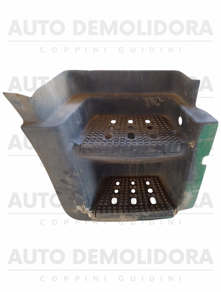 Estribo Iveco Stralis Lado Direito - Original