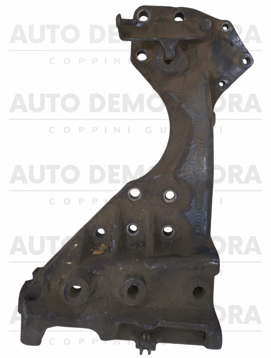 Suporte Rebocador Scania S4 - Lado Direito - 1413726
