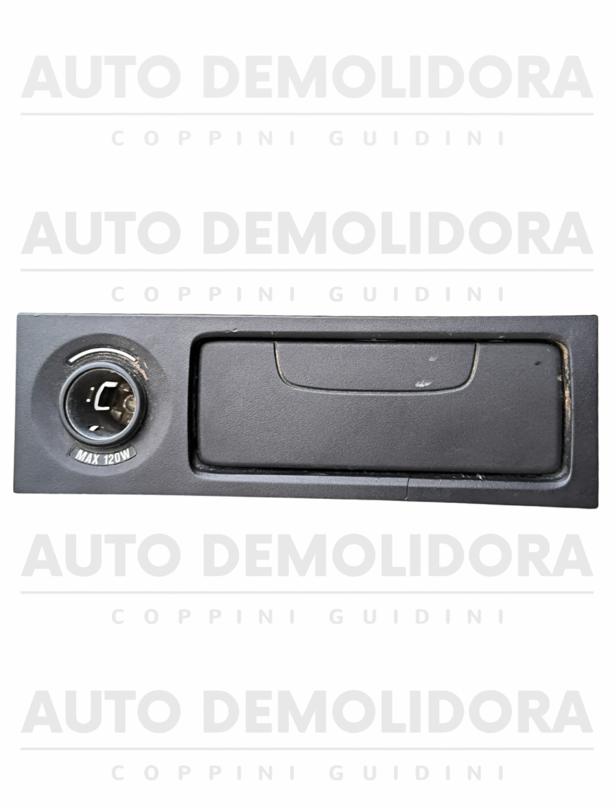 Acabamento Painel Cinzeiro e Acendedor Scania S4 - 1436837