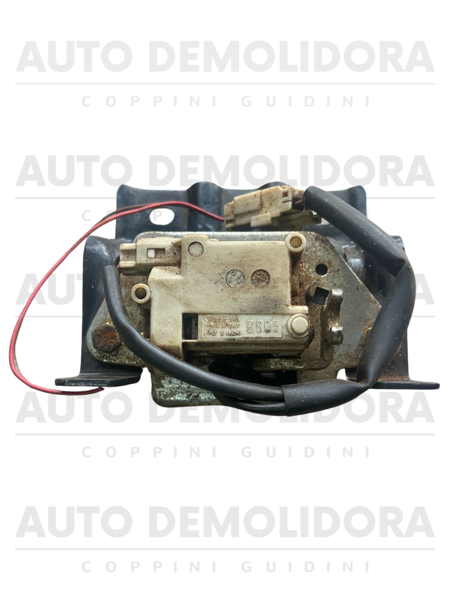 Fechadura Eletrica Portinhola Lado Direito para Iveco Stralis 440 ano 2011